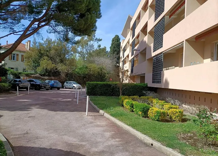 T2 A 50 Metres De La * Saint-Cyr-sur-Mer